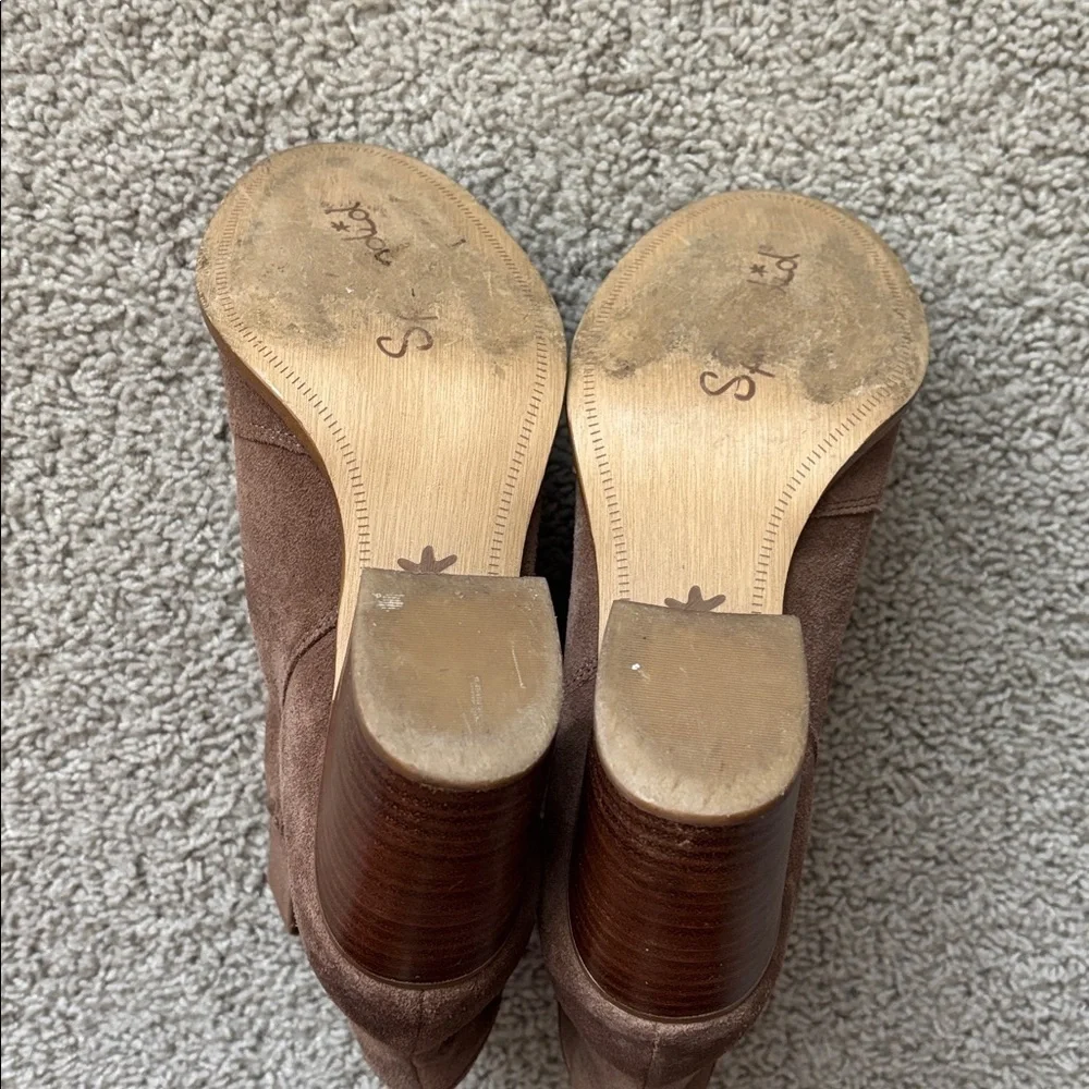 Splendid Lakota Brown Suede Block Heel Ankle Booties- size 9